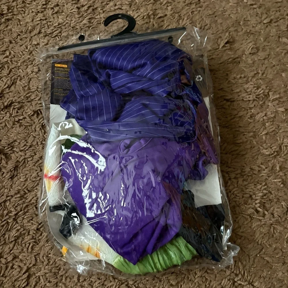 Kids Batman Dark Knight Joker Mask Deluxe Costume Medium Purple Green Halloween